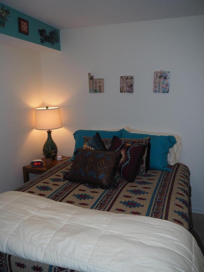 New! The Blessing - A Cute And Cozy Apartment! Benzonia Екстер'єр фото